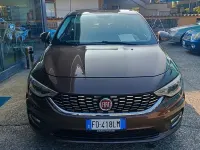 Usata Fiat Tipo Lounge 120 CV (88 kW) 2016 Marrone Berlina