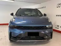 Usata Lynk & Co 01 261 CV (191 kW) 2023 Blu metallizzato SUV