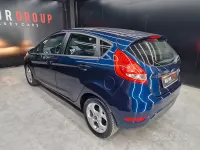 Usata Ford Fiesta Business Edition 82 CV (60 kW) 2012 Bluazzurro Berlina