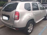 Usata Dacia Duster Lauréate 107 CV (78 kW) 2010 Argento SUV