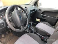 Gebraucht Ford Fiesta 75 PS (55 kW) 2008 Grau Limousine