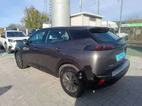 Usata Peugeot 2008 Active 101 CV (74 kW) 2022 Grigio SUV