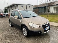Usata Fiat Sedici 119 CV (87 kW) 2007 Oro SUV