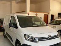 Begagnad Citroën Berlingo Live 131 HK (96 kW) 2020 Vit Minibuss
