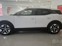 Usata Ford Explorer Extended Range 88 kW (121 CV) 2025 Bianco SUV