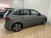 Usata Mercedes B200 Premium Plus 150 CV (110 kW) 2021 Grigio Monovolume
