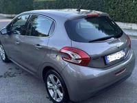 Usata Peugeot 208 Allure 68 CV (50 kW) 2012 Utilitaria