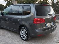 Usata VW Touran Comfortline 104 CV (76 kW) 2014 Grigio Monovolume