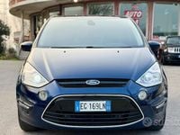 Usata Ford S-MAX Titanium 163 CV (119 kW) 2011 Blu Monovolume