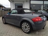 Usata Audi Coupé 179 CV (131 kW) 2000 Grigio Coupé