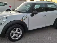 Usata Mini One D Countryman 90 CV (66 kW) 2013 Bianco SUV