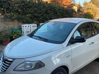 Usata Lancia Ypsilon 2023 Bianco Utilitaria