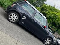 Usata Mini Cooper Seven 116 CV (85 kW) 2006 Nero Utilitaria