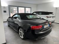 usata Audi A5 Cabriolet 3.0 245 CV Diesel S line