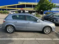Usata Opel Astra Cosmo 105 CV (77 kW) 2005 Grigio Berlina
