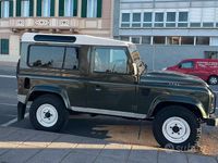 Usata Land Rover Defender 2009 Verde SUV