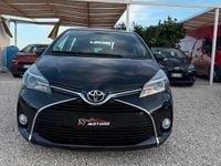 Usata Toyota Yaris Lounge 99 CV (72 kW) 2015 Nero Utilitaria