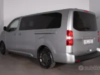 Occasion Opel Zafira Life 177 ch (130 kW) 2025 Gris Monospace