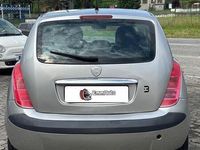 Usata Lancia Ypsilon 69 CV (50 kW) 2006 Argento Utilitaria