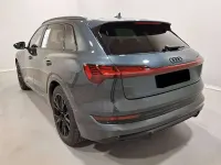 Usata Audi e-tron S-Line 300 kW (408 CV) 2023 Grigio SUV