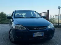 Używany Opel Corsa 69 KM (50 kW) 2004 Niebieski Hatchback
