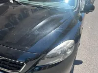 Usata Volvo V40 Momentum 115 CV (84 kW) 2015 Nero Berlina