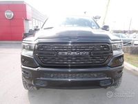Usata RAM 1500 401 CV (294 kW) 2022 Nero Pick-up