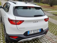 Usata Kia Stonic 84 CV (61 kW) 2024 Bianco SUV