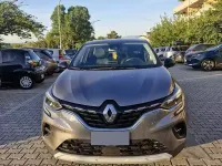 Usata Renault Captur 101 CV (74 kW) 2023 Grigio SUV