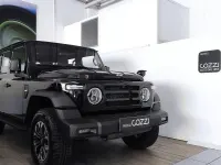 Nuova EMC 212 217 CV (159 kW) 2026 Nero SUV