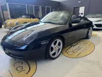 Usata Porsche 911 Carrera Cabriolet 320 CV (235 kW) 2001 Nero Cabrio