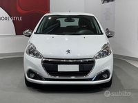 Usata Peugeot 208 Allure 101 CV (74 kW) 2017 Bianco Utilitaria