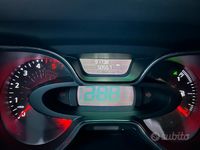Usata Renault Captur 110 CV (80 kW) 2019 Grigio SUV