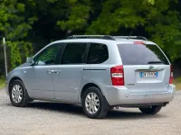 Usata Kia Carnival 185 CV (136 kW) 2009 Grigio Monovolume