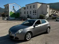 Usata Alfa Romeo Giulietta 105 CV (77 kW) 2013 Bluazzurro Utilitaria