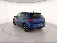 Usata VW Polo R-line 95 CV (69 kW) 2023 Blu metallizzato Utilitaria