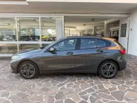 Usata BMW 116 Sport Line 116 CV (85 kW) 2021 Grigio Utilitaria