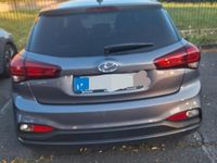 Usata Hyundai i20 75 CV (55 kW) 2020 Argento Utilitaria