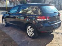 Usata VW Golf VI Highline 105 CV (77 kW) 2009 Nero profondo perla Utilitaria