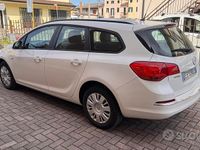 Usata Opel Astra 110 CV (80 kW) 2013 Bianco Station wagon