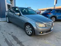 Usata Mercedes C200 Elegance 136 CV (100 kW) 2011 Grigio Berlina