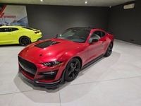 Usata Ford Mustang Fastback 317 CV (233 kW) 2021 Bordeaux perlato Coupé