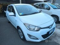 Usata Hyundai i20 Edition 86 CV (63 kW) 2014 Bianco Utilitaria