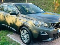 Usata Peugeot 3008 Business-Line 120 CV (88 kW) 2017 Verde SUV