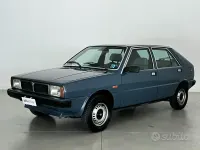 Usata Lancia Delta 75 CV (55 kW) 1981 Blu Utilitaria