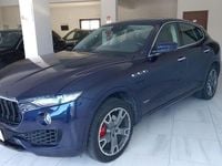 Usata Maserati Levante 250 CV (183 kW) 2018 Blu SUV
