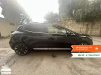 Usado Renault Clio V Techno 101 CV (74 kW) 2024 Negro Utilitario