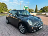 Usata Mini Cooper 116 CV (85 kW) 2006 Grigio Utilitaria