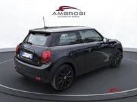 Usata Mini Cooper SE Essential 75 kW (102 CV) 2022 Nero Utilitaria