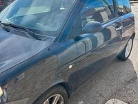 Usata Lancia Ypsilon 80 CV (58 kW) 2004 Nero Utilitaria